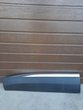 OEM Peugeot 3008 2022 moldura de acabamento da porta dianteira esquerda 9811404277 comprar usado OEM Peugeot 3008 2022 moldura de acabamento da porta dianteira esquerda 9811404277 comprar usado  Enviando para Brazil