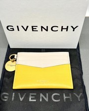 Porte carte givenchy d'occasion  Les Mureaux