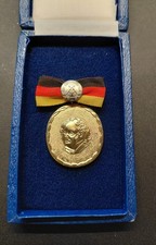 Ddr medaille verdienter gebraucht kaufen Ddr medaille verdienter gebraucht kaufen  Berlin
