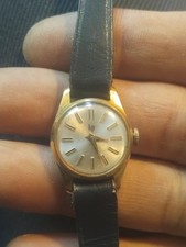 Montre femme lip d'occasion  Aubervilliers