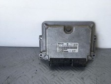 Centralina motore ecu usato  Italia