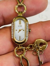 NOVO Relógio Citizen Feminino Eco-Drive Pulseira Dourada comprar usado NOVO Relógio Citizen Feminino Eco-Drive Pulseira Dourada comprar usado  Enviando para Brazil