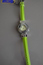 Montre femme accessoires d'occasion  Bohain-en-Vermandois