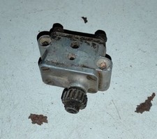 Pompe huile moteur d'occasion  Le Cendre