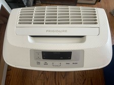 Frigidaire lrge room for sale  Oakland