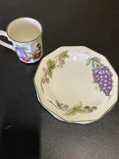 4 pratos de salada Churchill VICTORIAN ORCHARD 8" uvas brancas bagas e 1 xícara, usado comprar usado  Enviando para Brazil