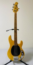 Musicman stingray 1995 usato  Spedire a Italy