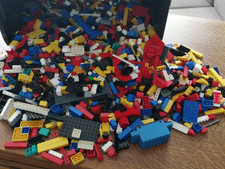 Używany, Légo lot de plus de 3 kilos de pièces vintage dont train, city, System, Legoland na sprzedaż  Wysyłka do Poland