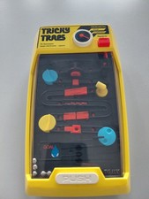 Tomy tricky traps. usato  Italia
