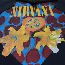 Camiseta Vintage NIRVANA em Forma de Coração Caixa Tamanho L Gigante Anos 90 Ponto Único REIMPRESSÃO comprar usado  Enviando para Brazil