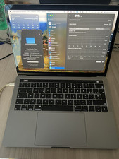 Macbook pro 2018 usato  Napoli