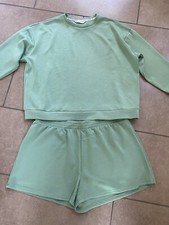 Size large short for sale  HORLEY