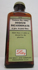 COMPRIMIDOS DE BICARBONATO DE SÓDIO VINTAGE LILLY FRASCO DE VIDRO ÂMBAR FARMÁCIA comprar usado COMPRIMIDOS DE BICARBONATO DE SÓDIO VINTAGE LILLY FRASCO DE VIDRO ÂMBAR FARMÁCIA comprar usado  Enviando para Brazil