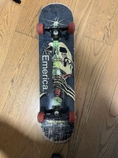 Skateboard professionale powel usato  Segrate