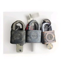 Lote de 3 fechaduras vintage YALE COM CHAVES! comprar usado Lote de 3 fechaduras vintage YALE COM CHAVES! comprar usado  Enviando para Brazil