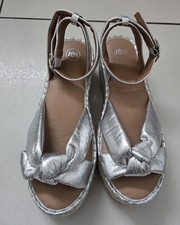 River island knot for sale  PINNER