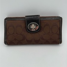 Carteira COACH Signature C marrom jacquard fechamento com trava monograma couro lona comprar usado  Enviando para Brazil