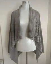 Guess cardigan grigio usato  Roma