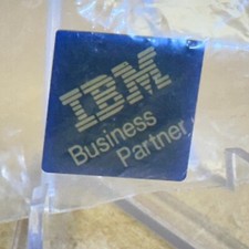 PIN __ Pin IBM BUSINESS PARTNER extremamente raro _ Era do computador comprar usado  Enviando para Brazil