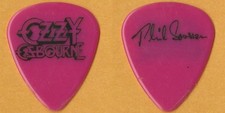 Ozzy Osbourne 1986 The Ultimate Sin turnê concerto Phil Soussan palco guitarra palheta comprar usado  Enviando para Brazil