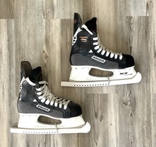 Patins de hóquei no gelo BAUER Supreme 3000 DD I 7 99 com protetores de lâmina, usado comprar usado  Enviando para Brazil