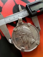 Pendentif medaillon louis d'occasion  Marly-le-Roi