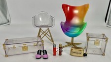 Cadeira Rainbow High Deluxe Fashion Closet acrílico transparente dourada, cadeira arco-íris +mais comprar usado  Enviando para Brazil