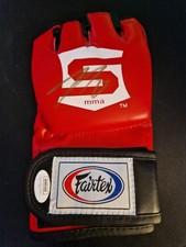 Usado, Luva Pride MMA assinada por Nick Diaz (certificada JSA) comprar usado Usado, Luva Pride MMA assinada por Nick Diaz (certificada JSA) comprar usado  Enviando para Brazil