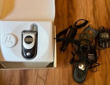 Celular Motorola RAZR V3m V Cast flip na caixa original com acessórios comprar usado Celular Motorola RAZR V3m V Cast flip na caixa original com acessórios comprar usado  Enviando para Brazil