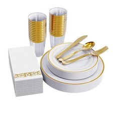 Set piatti oro usato  Spedire a Italy