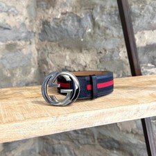 Gucci interlocking navy d'occasion  Expédié en Belgium