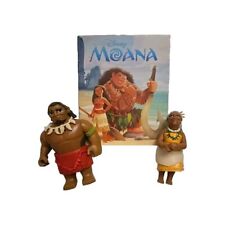 Dois bonecos Disney Moana e livro MOANA por AUTUMN PUB. 2019, usado comprar usado  Enviando para Brazil