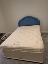 Double bed queen for sale  NEW MALDEN