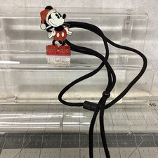 Bolo de cordão exclusivo para membros do elenco de Natal da Disney Mickey Mouse comprar usado  Enviando para Brazil