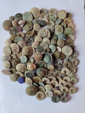 Lot anciens boutons d'occasion  Troyes