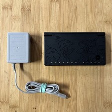 Console Nintendo DSi Pokémon Black Edition | Com carregador comprar usado Console Nintendo DSi Pokémon Black Edition | Com carregador comprar usado  Enviando para Brazil