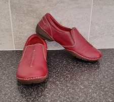 New hush puppies for sale  THORNTON-CLEVELEYS