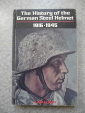 Militaria book history d'occasion  Expédié en Belgium