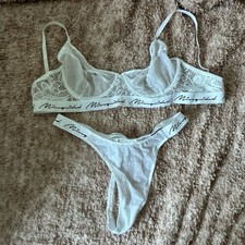 Missguided white lingere d'occasion  Expédié en Belgium
