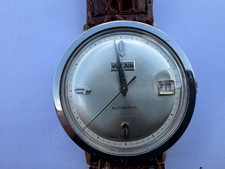 Orologio vintage vulcain usato  Bologna