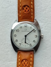 Universal geneve cal.64 usato  Trieste