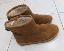 Girls boys boots for sale  HOOK