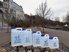 ÁGUA LOURDES reta e fresca da Fonte Sagrada comprar usado  Enviando para Brazil