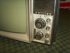 Ancienne mini télévision d'occasion  Blain