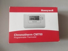 Thermostat programmable chauff d'occasion  Lilles-Lomme