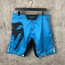 Venum fight shorts d'occasion  Expédié en Belgium