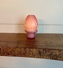 Lâmpada de fada antiga de vidro acolchoada de cetim rosa com caixa de diamante comprar usado  Enviando para Brazil
