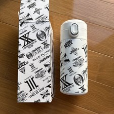 Borraccia bianca con usato Borraccia bianca con usato  Spedire a Italy