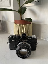 Câmera de Filme Olympus OM-2 com Lente 50mm F1.8 Zuiko comprar usado  Enviando para Brazil