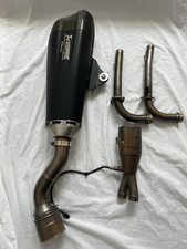Scarico akrapovic originale usato  Roma